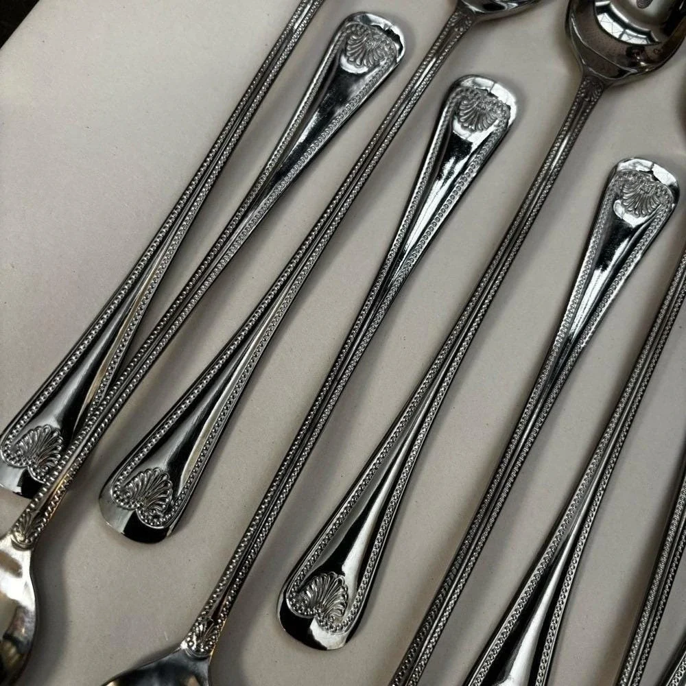 Towle Iced Tea Spoons Abbey Shell Stainless Steel Japan Set of 12 Silver 7 3/4